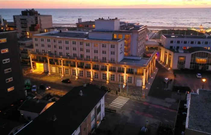 House Parallel Lägenhet